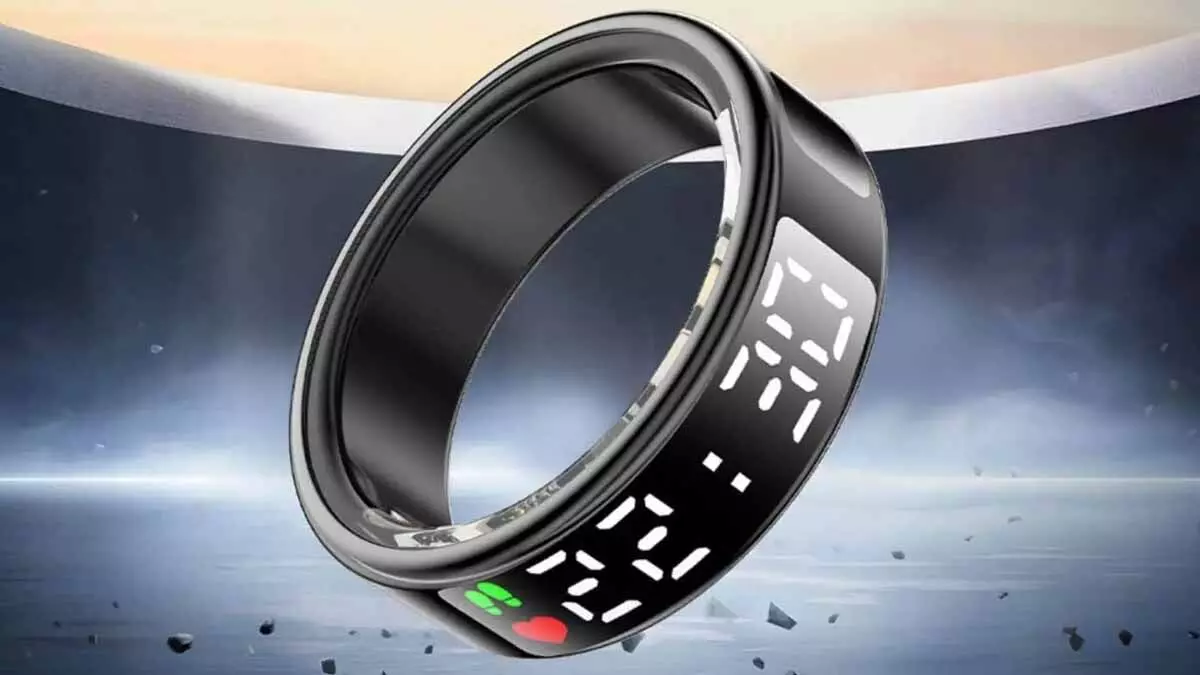 Smart Ring: বিশ্বের প্রথম ডিসপ্লে সহ স্মার্ট রিং লঞ্চ হল, ফুল চার্জে 20 দিন পর্যন্ত চলবে, দাম কত