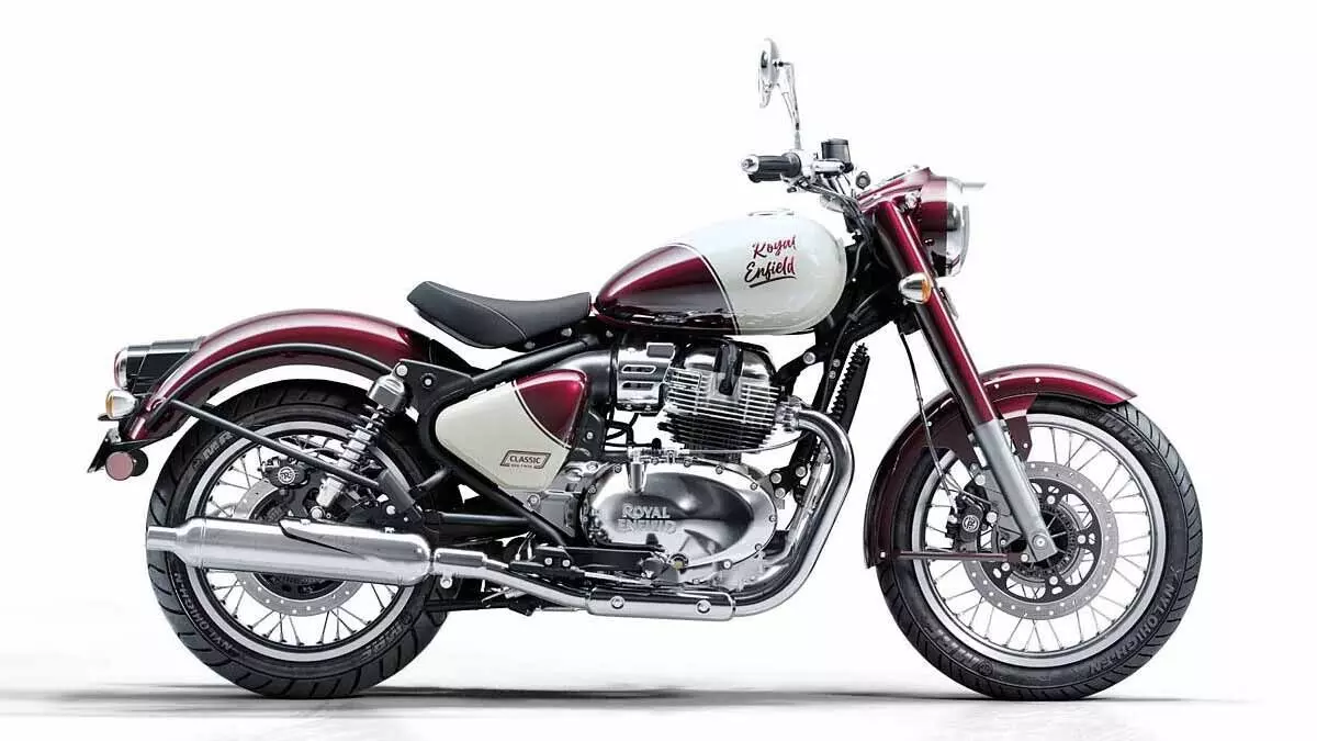 অপেক্ষার অবসান, Royal Enfield Classic 650 বাইকের দাম ও ডেলিভারি কবে শুরু হবে জেনে নিন