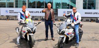 BMW G 310 RR Deliveries commence in India