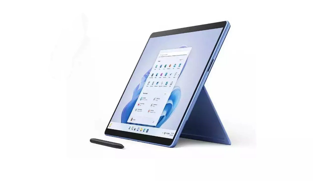 Microsoft Surface Pro 9: প্রথম 5G সারফেস ল্যাপটপ বাজারে এল, ফুল চার্জে চলবে ১৯ ঘন্টা