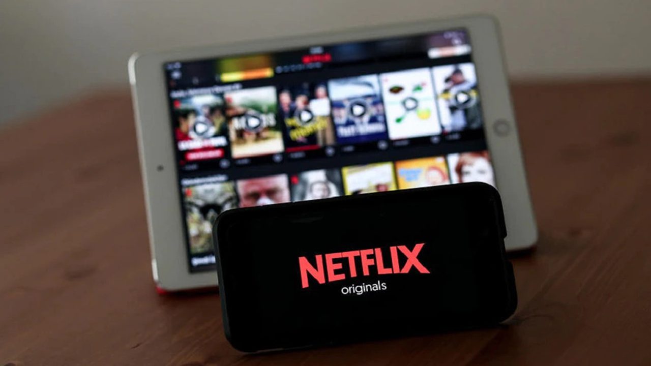 Netflix users Extra Charge Pay from 2023 for sharing login id and password