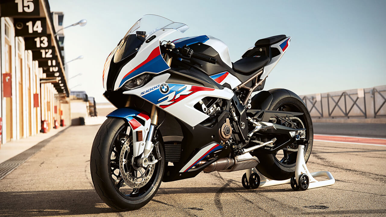 2023 BMW S 1000 RR India launch on December 10