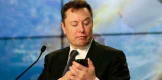 Elon Musk Planning whatsapp like feature