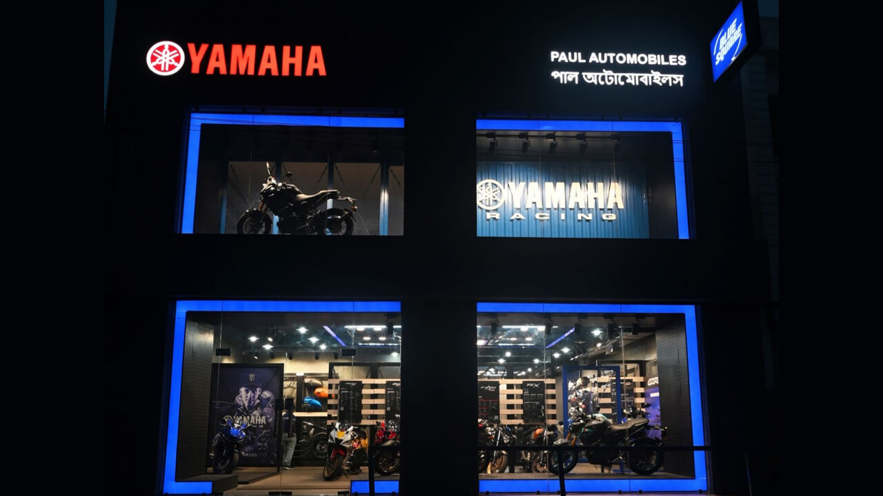 Yamaha inaugurates 3 New Blue Square Showrooms