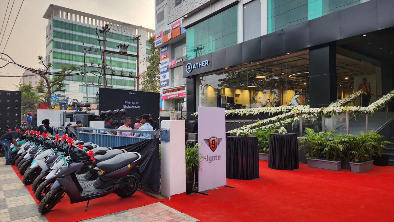 Ather Energy Opens E-Scooter Showroom