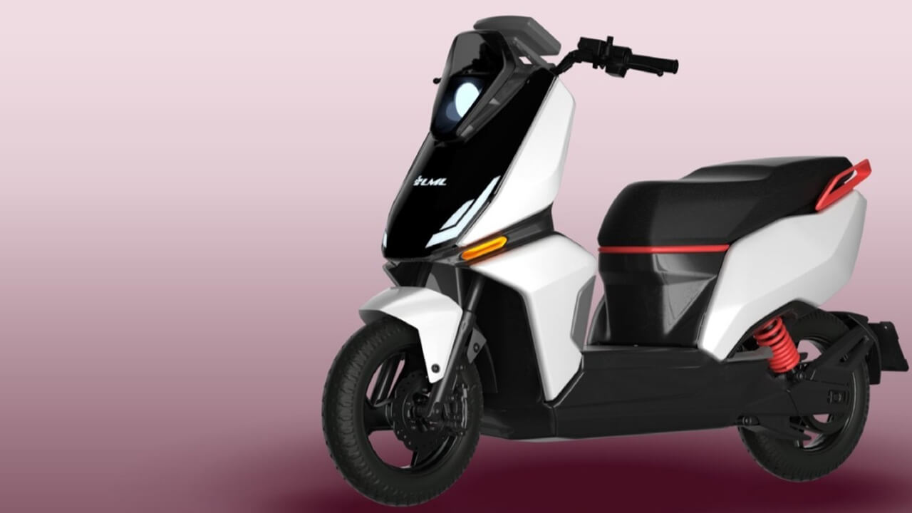 LML showcase Star Electric Scooter at Auto Expo 2023
