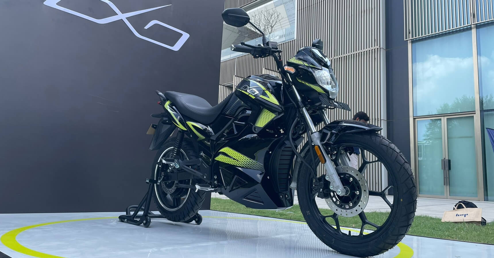 Hop Oxo Electric Motorcycle launched