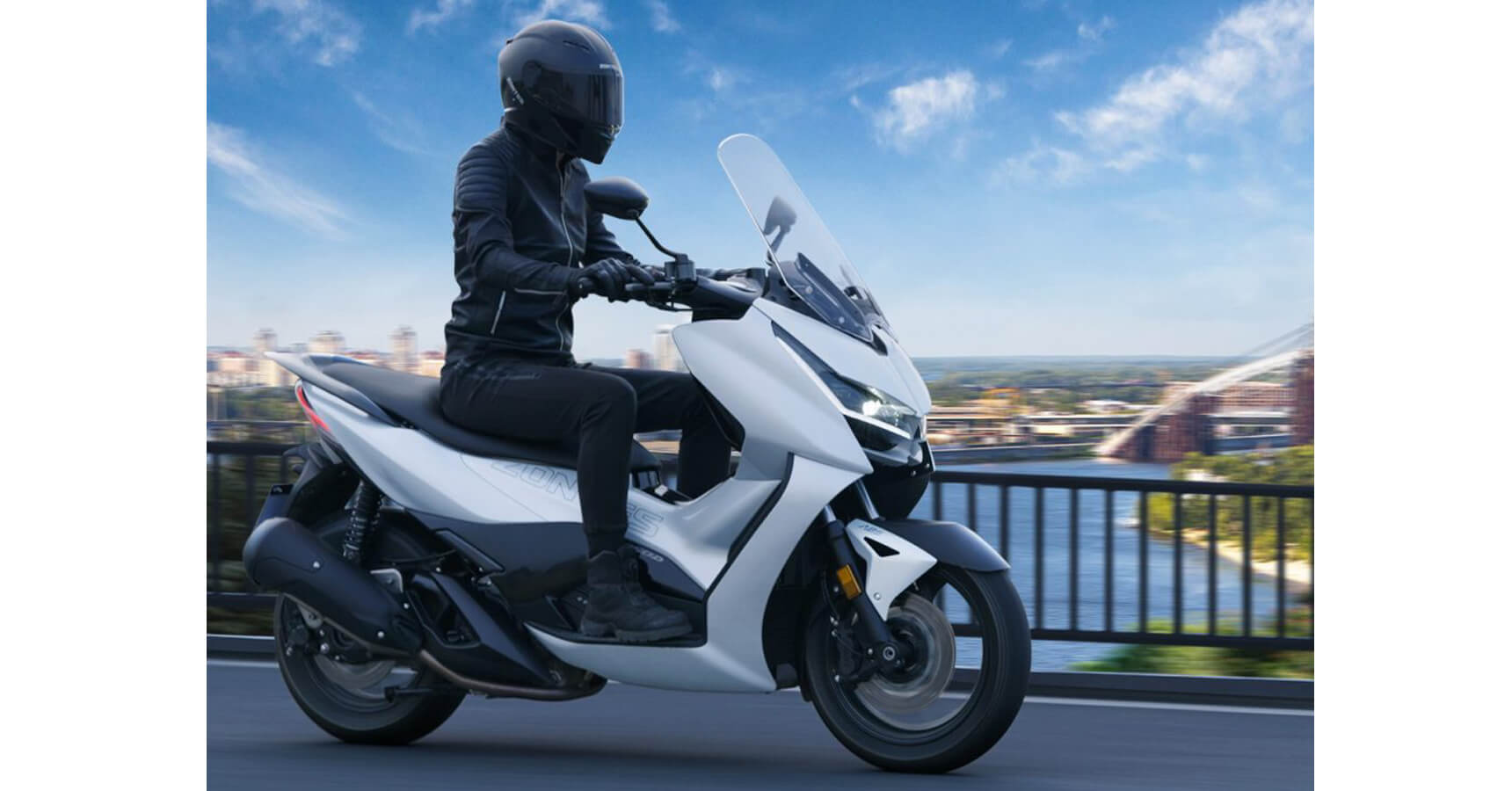 Zontes 350d Maxi Scooter Launched in European