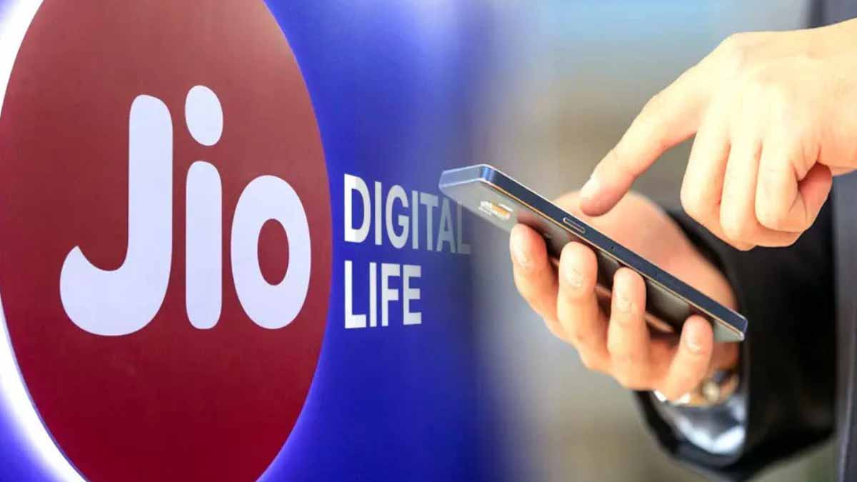 Jio launches rs 3333 Recharge Plan