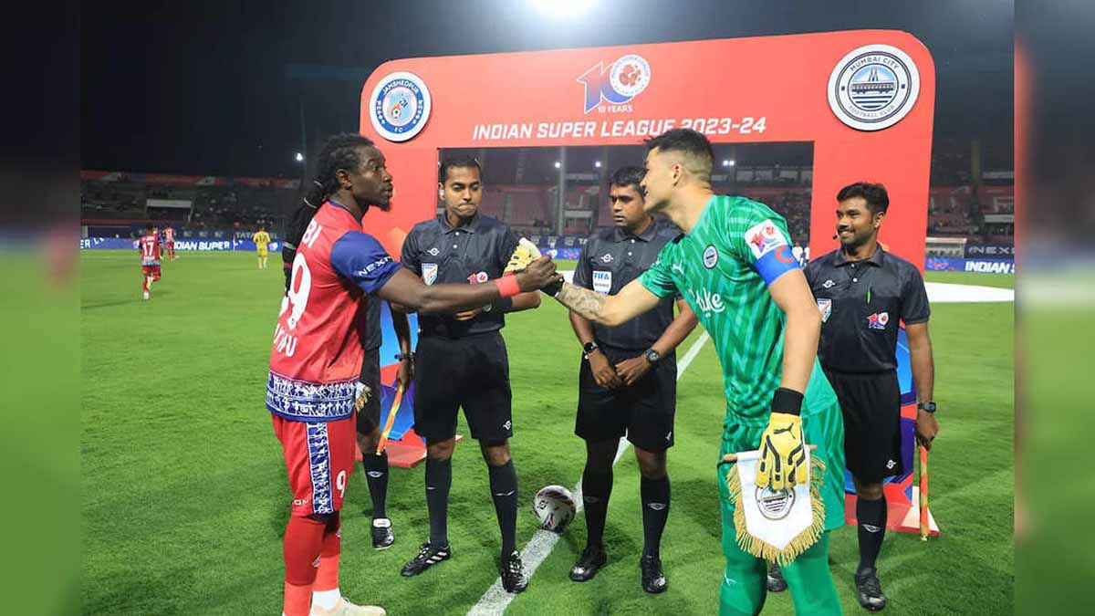 Mizoram Football Association Organised A Charity Match Between ISL And I-League All Stars For The Cyclone Victims