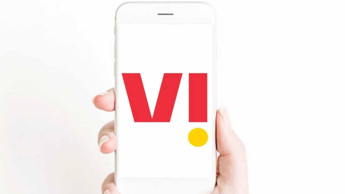 Vodafone Idea: জিও এয়ারটেলের পর রিচার্জ প্ল্যানের দাম বাড়াল ভোডাফোন আইডিয়া