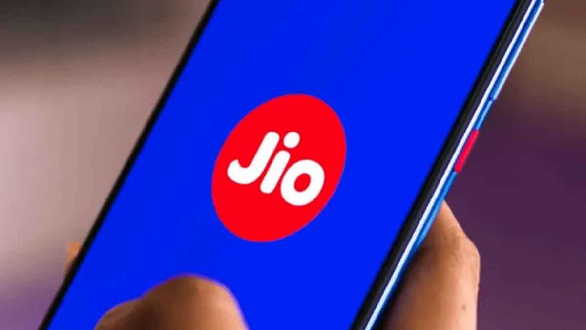 Reliance Jio Cheapest Plans With 336 Days Validity And Free Call Data