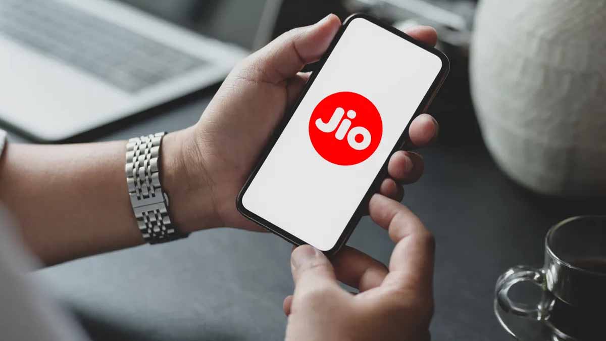 Reliance Jio Users Save 106 Rs In Recharge Cheapest Monthly Plan With Daily Data Unlimited Call