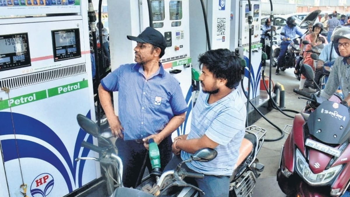 Fuel Price 14 August Today Petrol Selling 104 75 Rupees In Kolkata What Is Price Of Diesel