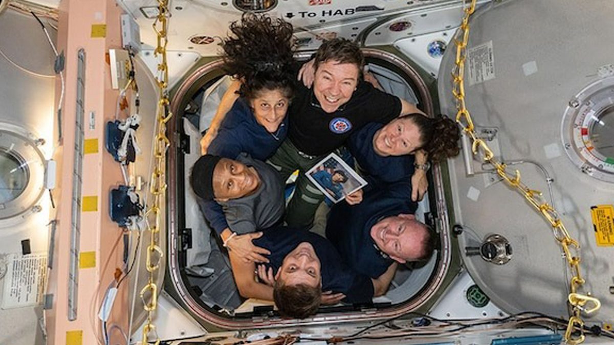 Nasa Iss Sunita Williams Barry Butch Wilmore Delay To Return To Earth Until February 2025