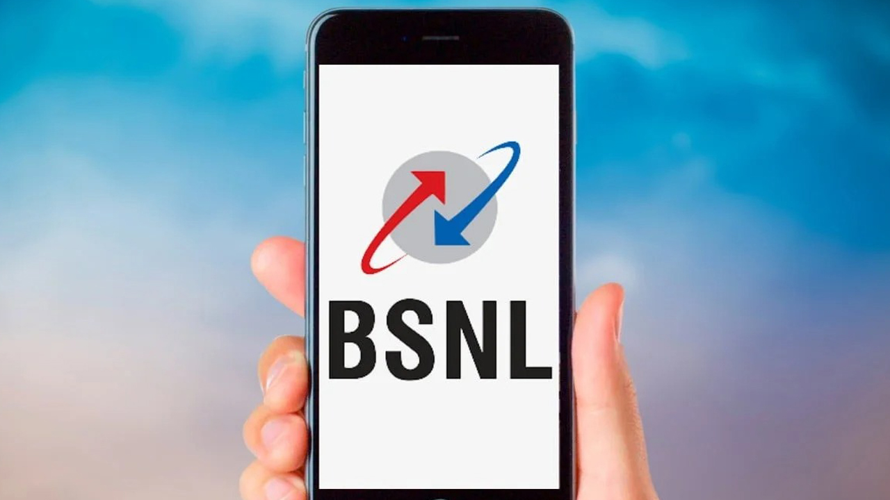 Bsnl offering 425 days validity recharge plan tough challenge for jio airtel vi