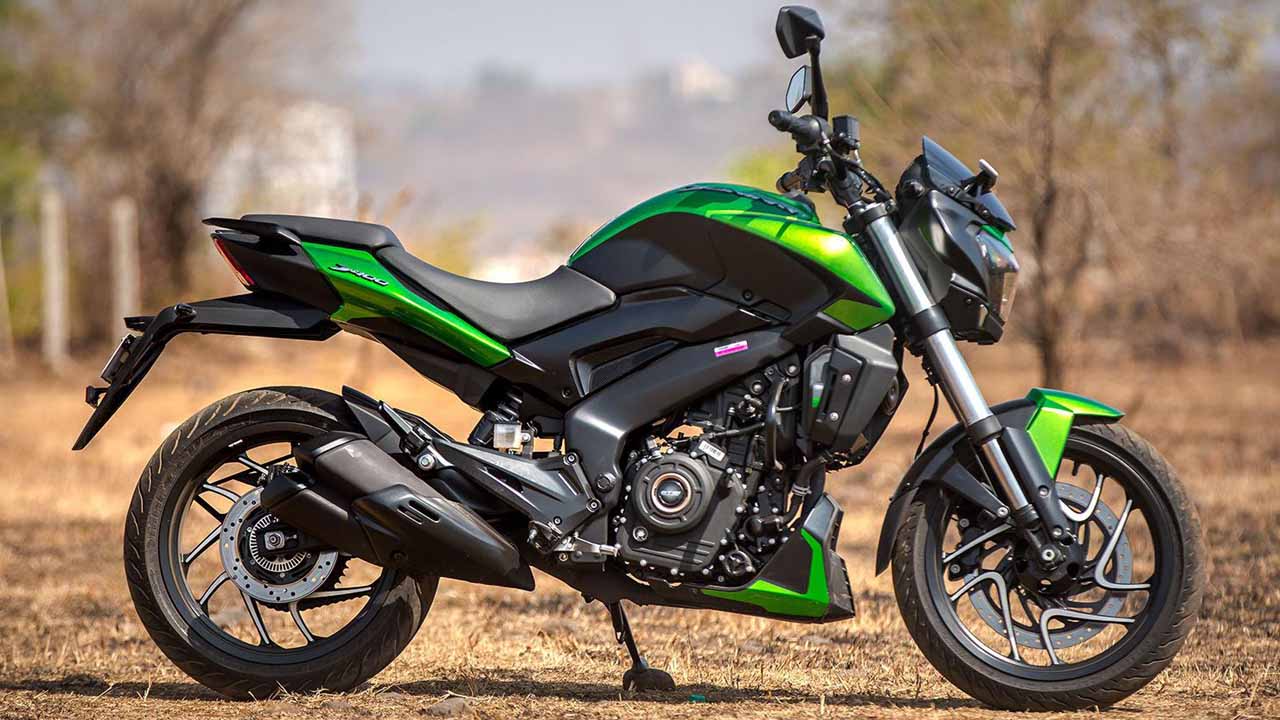 2025-bajaj-dominar-400-new-console-spy-shots