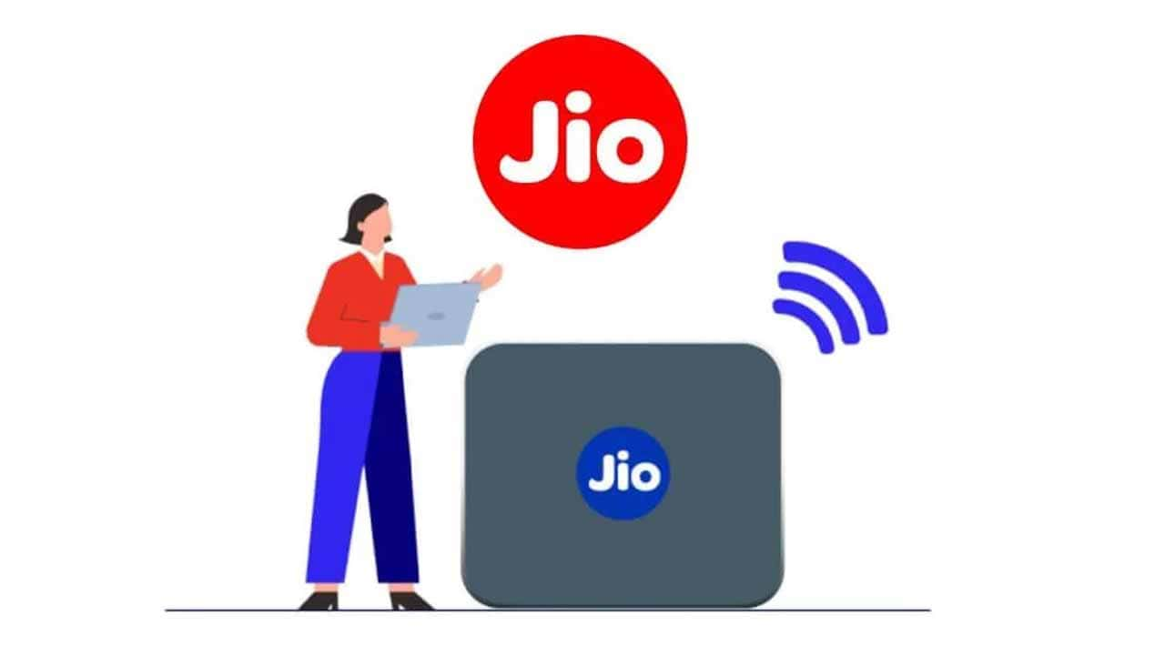 Jio fiber best three recharge plans up to 1 gbps speed with free 15 extra days validity