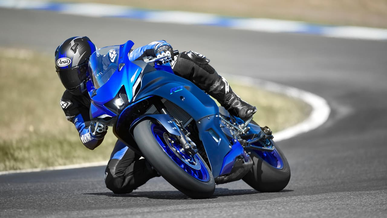 Yamaha r7 india launch 2025 expected price specs