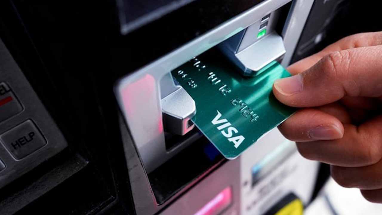 Indian-govt-to-launch-credit-card-scheme-with-5-lakh-limit-from-april-heres-who-can-apply