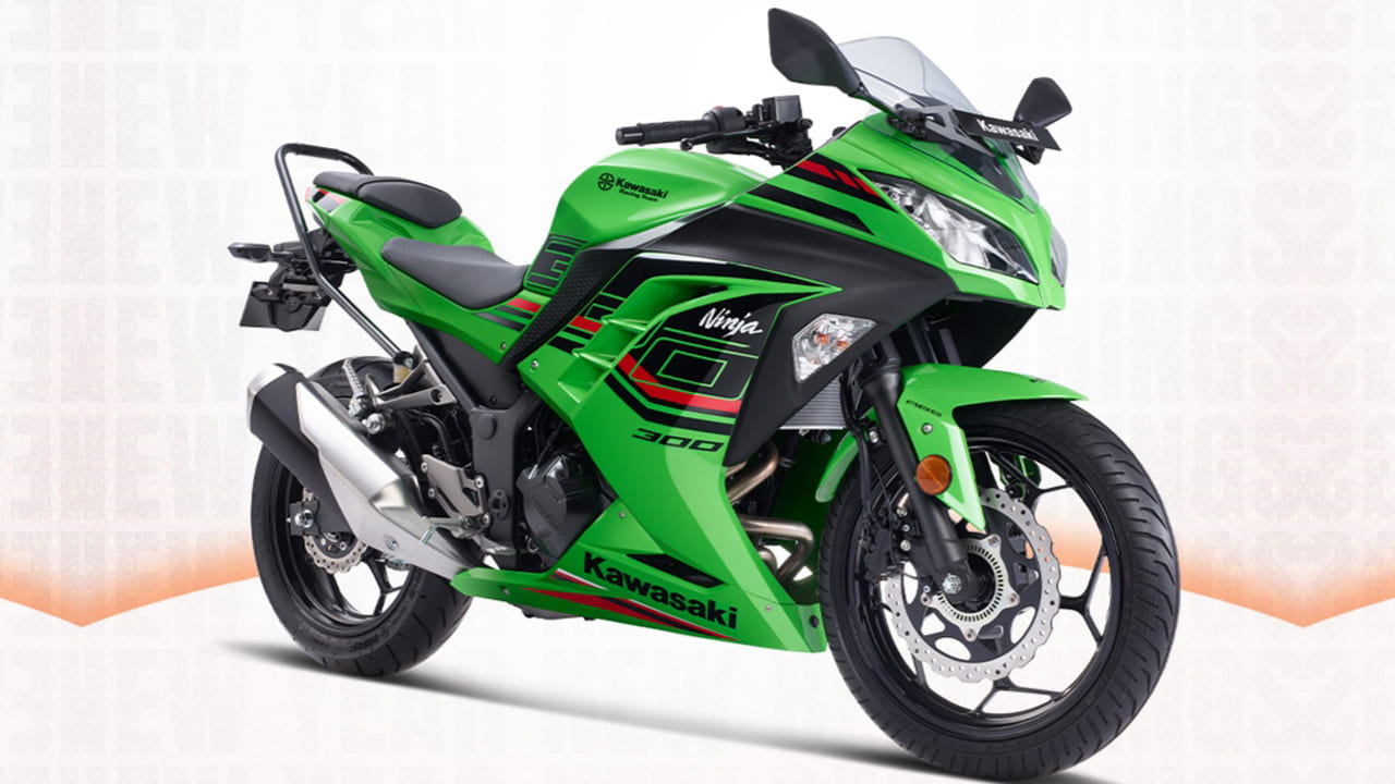 Kawasaki ninja 300 gets 30000 discount in February 2024