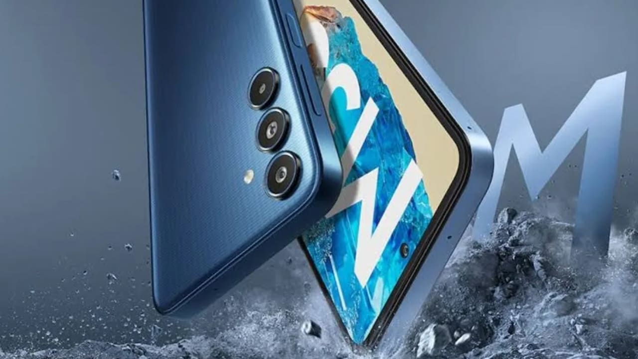 Samsung Galaxy M35 5G discount offer rs 2500 drop 50 megapixel camera