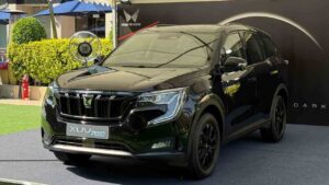 mahindra-xuv700-ebony-edition-launched-price-rs-19-64-lakh