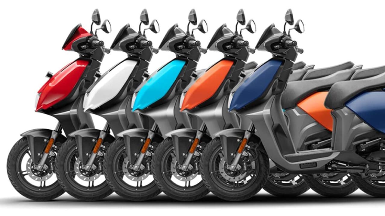 Hero vida v2 series electric scooter price in india cut by rs 11000 check new cost
