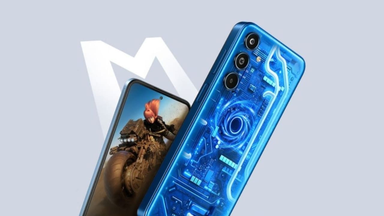 Samsung Galaxy M35 5G is available discount 6000 rupees with big battery with triple rear camera