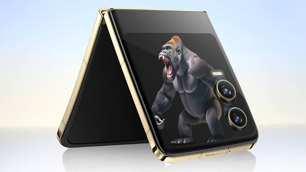 Tecno Phantom V Flip 2 5G with 32 megapixel selfie camera discount offer rupees 20000 on amazon