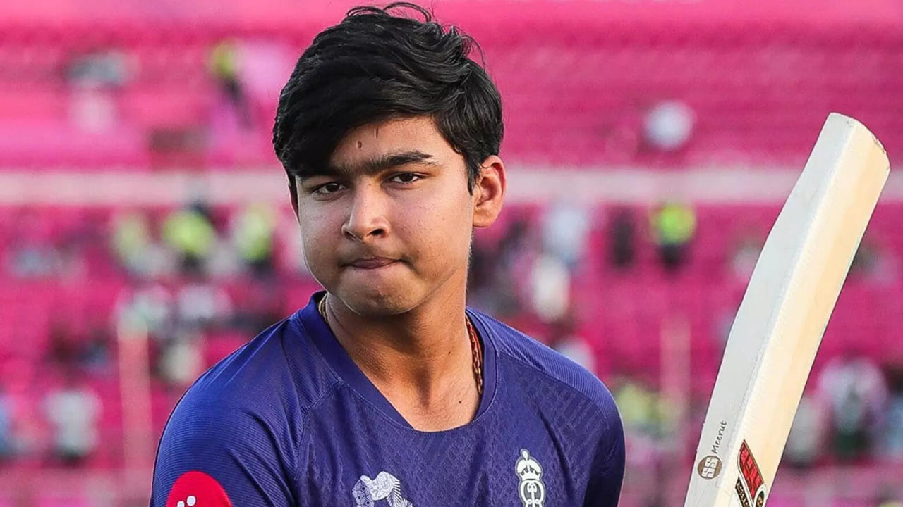 Vaibhav Suryavanshi makes IPL 2025 Debut as youngest player at age 14 in rajasthan royals team
