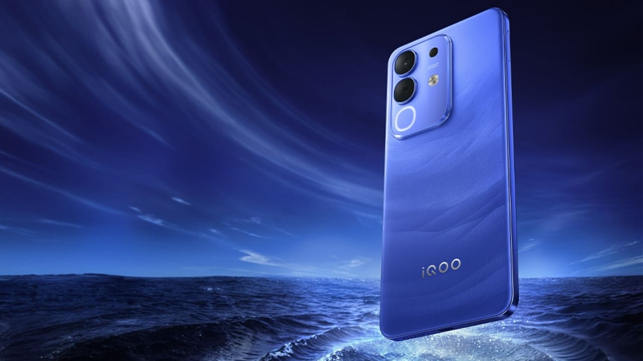 iQOO Z10 iQOO Z10x to launch in india today with 7300mah battery expected price