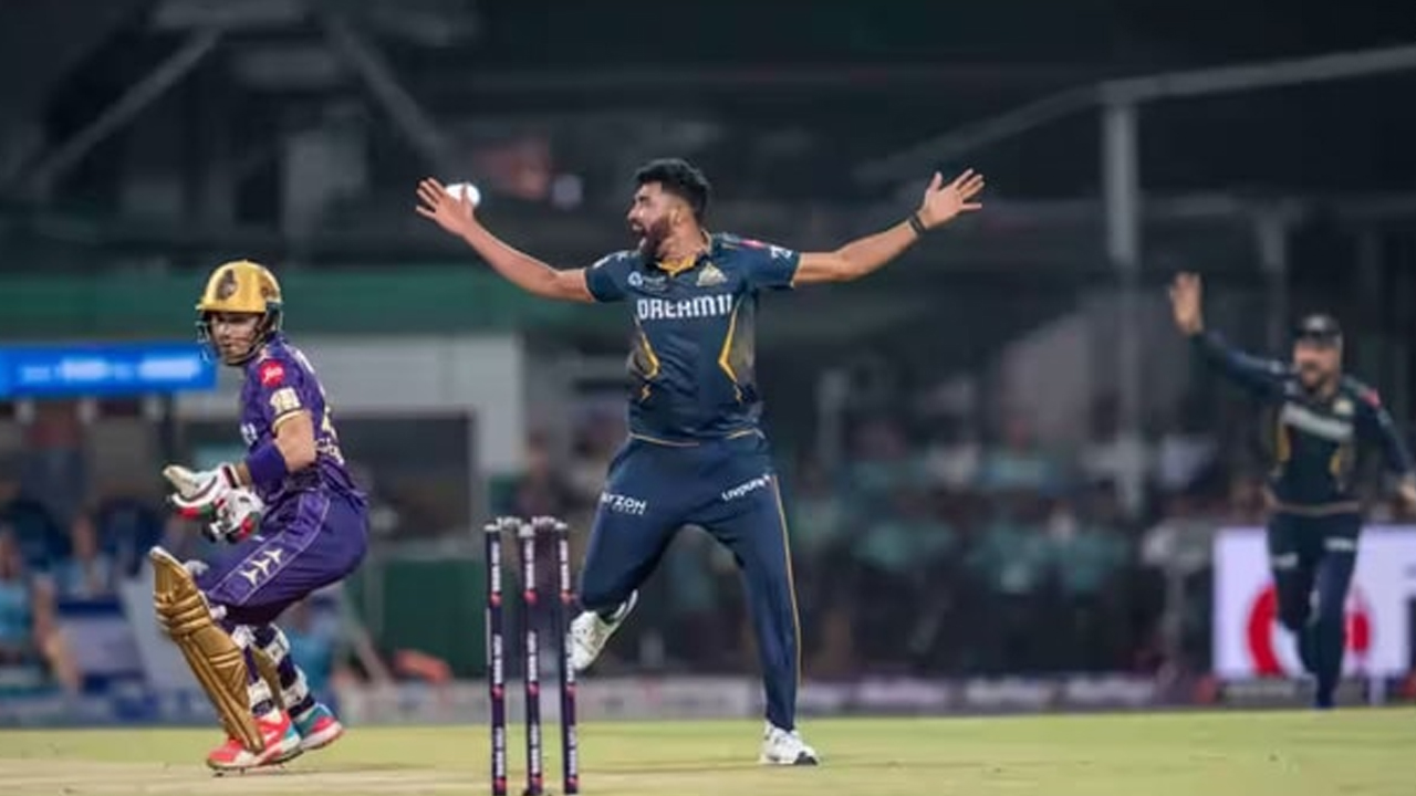 mohammed siraj strikes early vs kkr out rahmanullah gurbaz