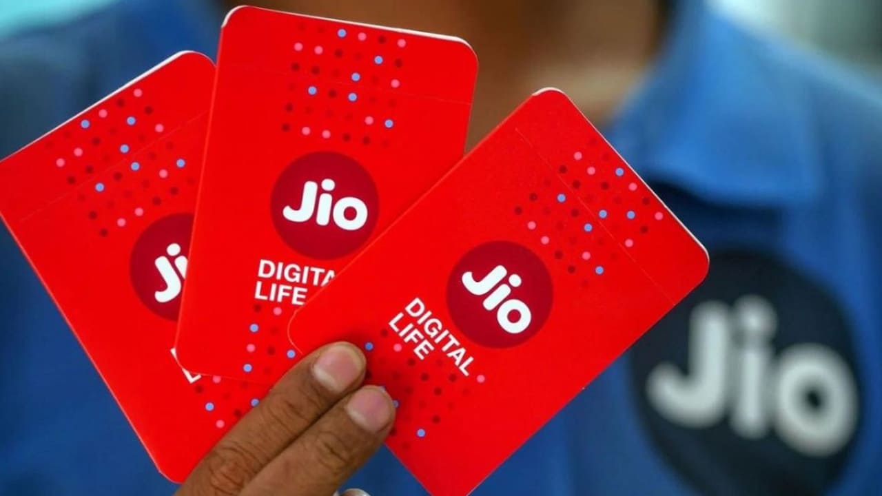 recharge today and jio users will get call data until 2026
