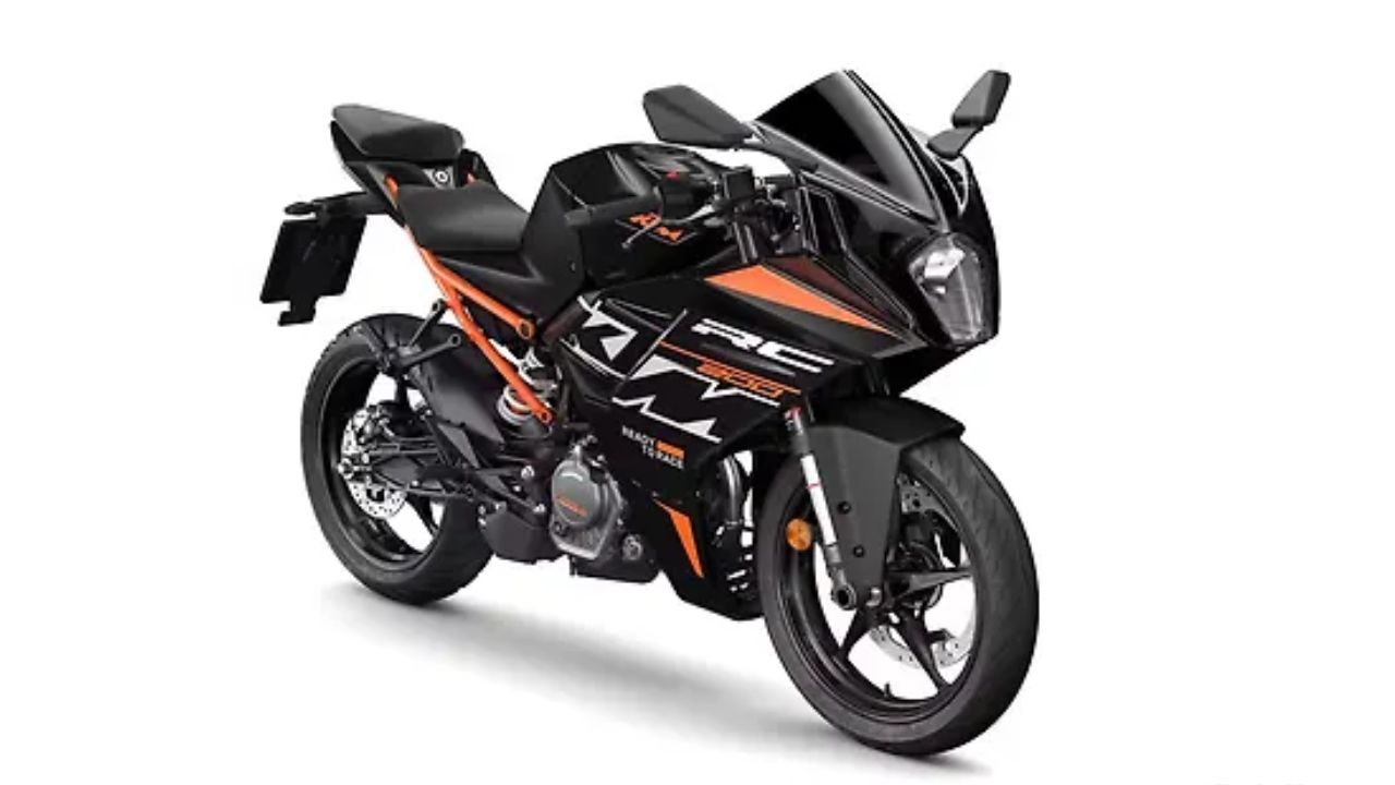 2025 KTM RC 200 launched in india with new features and new colour options