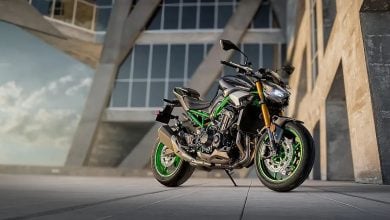 2025 Kawasaki Z900 Launched in India with updated engine security features price ex showroom