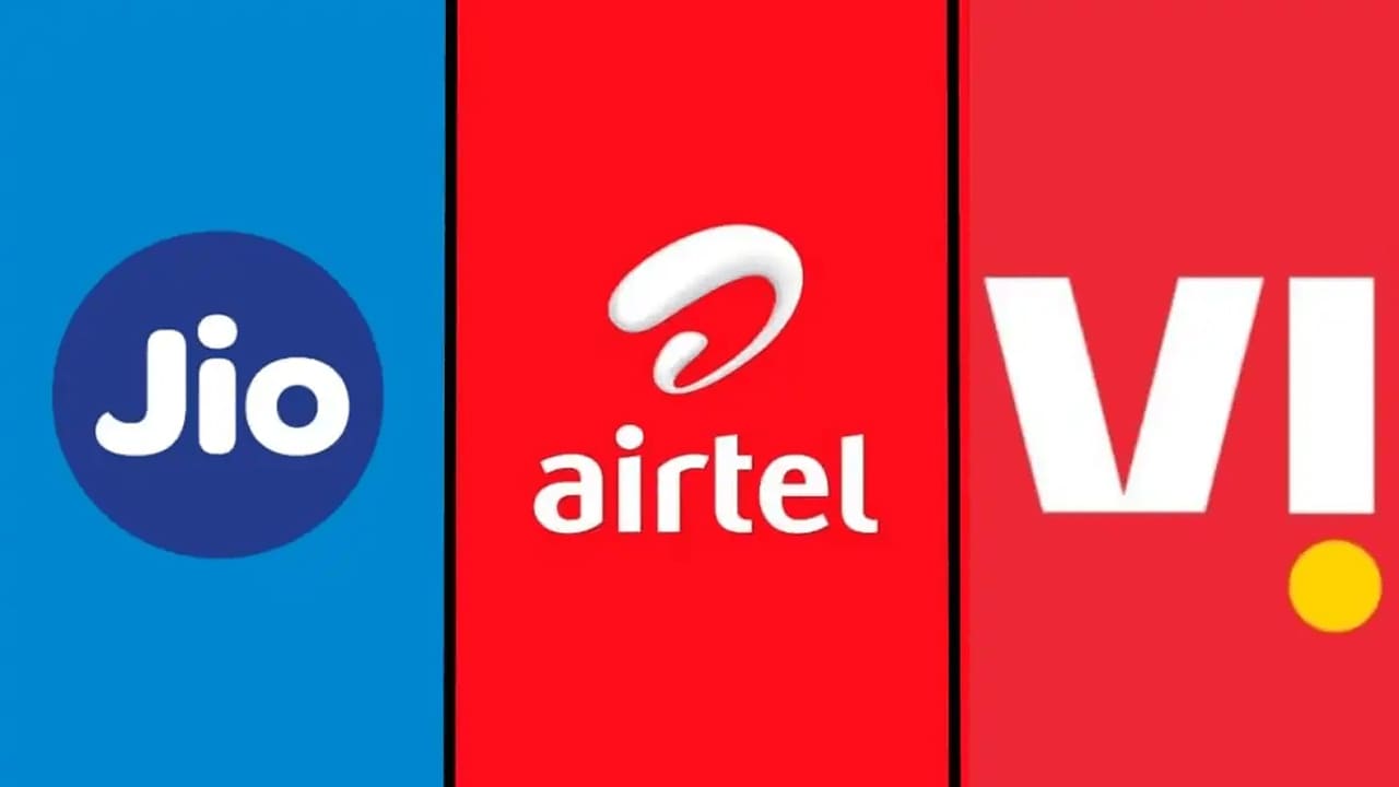 Jio Airtel vi data recharge plans starts rupees 11 offering 10gb internet data