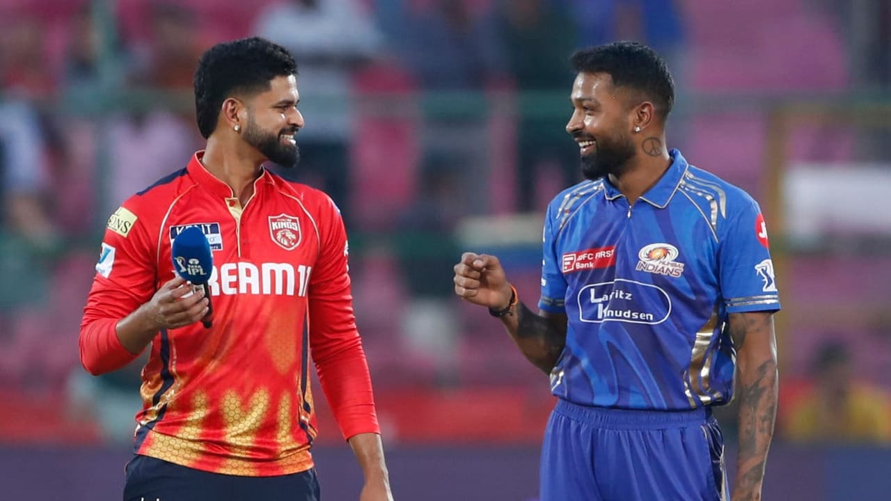 Punjab kings vs Mumbai Indians ipl play off qualifier 2 match starts 9 45 am pbks vs mi toss time