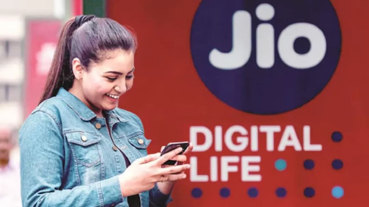 jio home brodband 3 most affordable plans with 1000gb high speed data