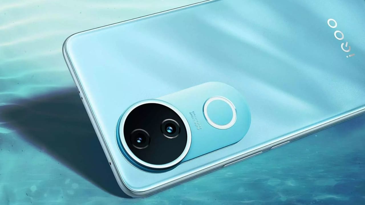 Iqoo z10r camera display battery specifications leaked launching under 20000 rupees in india