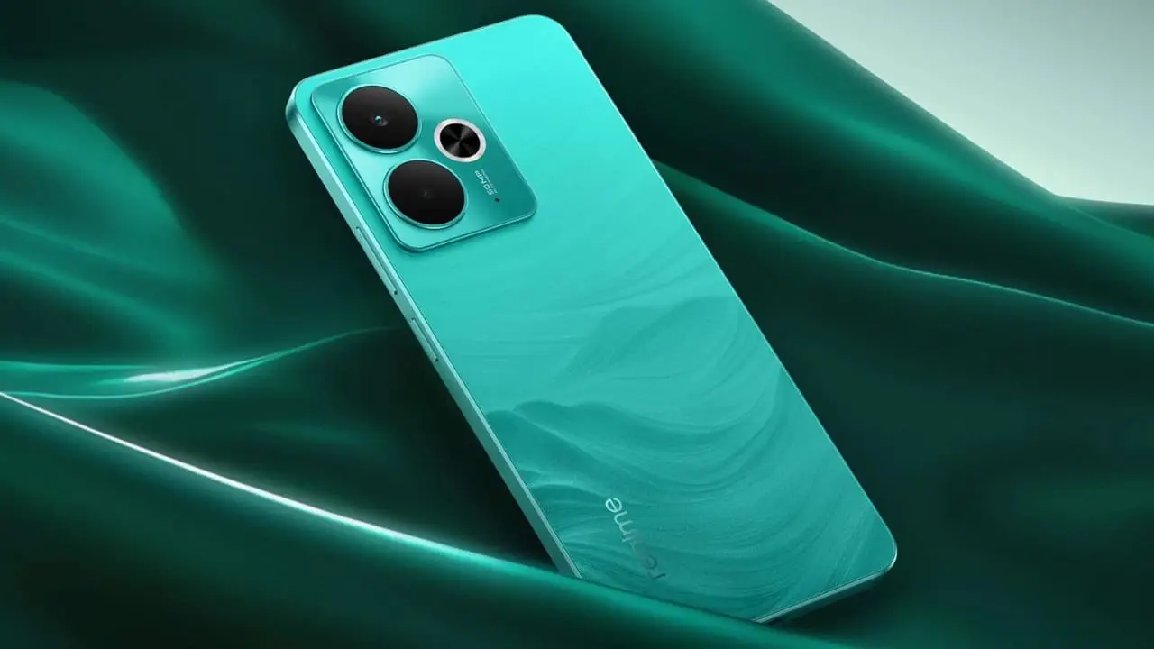 Realme 15t india launch timeline ram storage colour options leaked