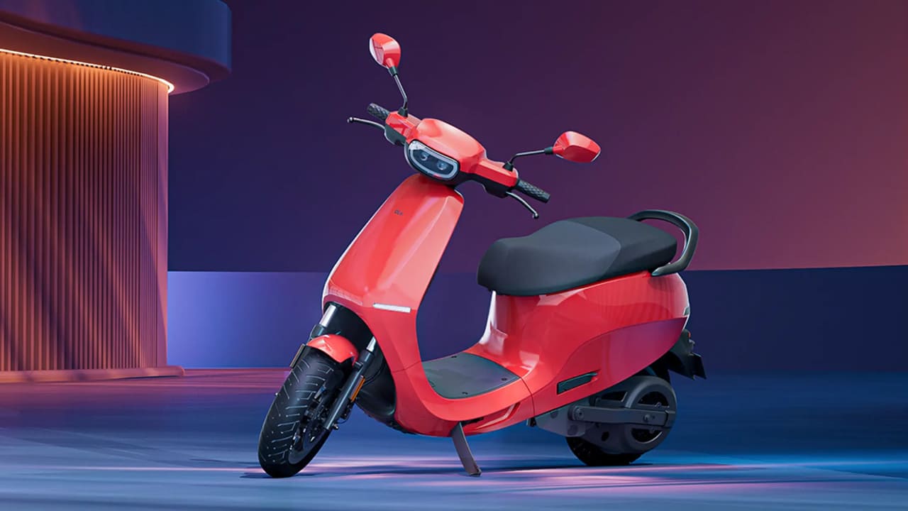 Ola s1 pro sport electric scooter Launched in India price ex showroom features range