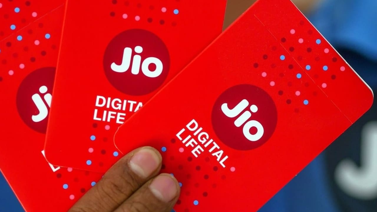 Reliance Jio top three recharge plans with Amazon prime Netflix subscription for 84 days validity