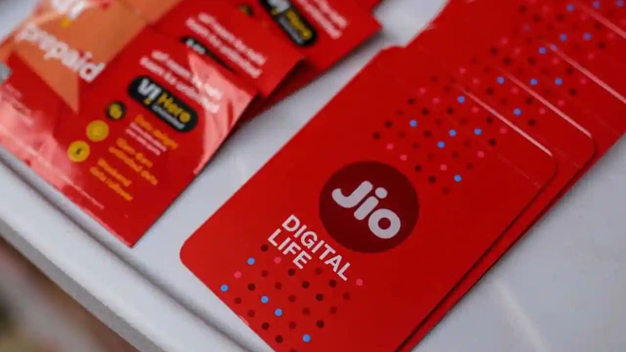 jio-most-affordable-plans-priced-between-rupees-75-to-rupees-125-with-daily-data-and-unlimited-calling