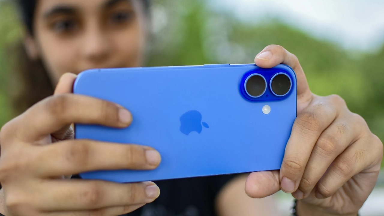 global-smartphone-shipments-decline-apple-samsung-xiaomi-oppo-vivo-yoy-counterpoint